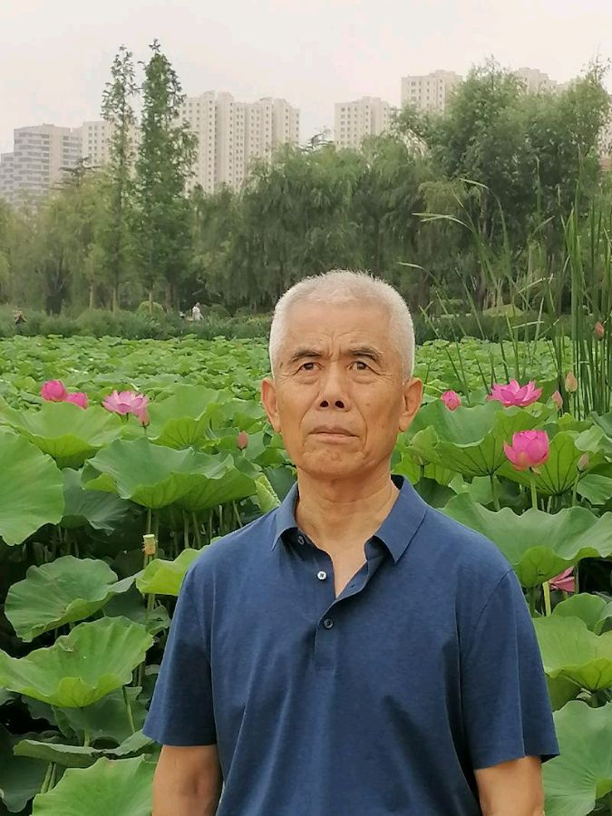 【新山东文学社】《致敬，徐焰老师》作者/傅登先 主播/竹林听雨（图8）