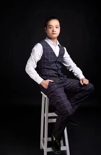 《刀尖上的舞者》文：周峰/唱：纪太纲【长城总社】世界诗人名人展（10260）（图12）