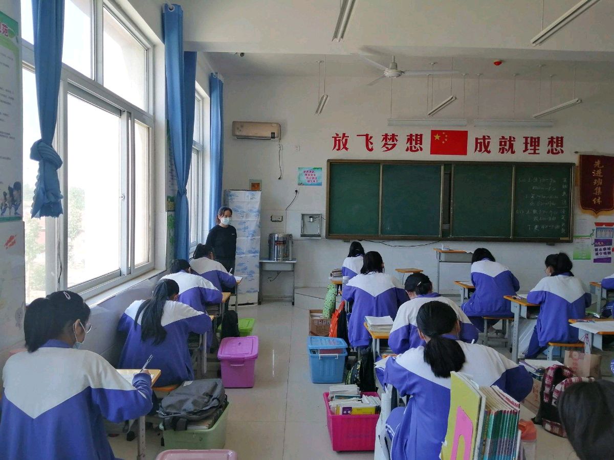 张广新的《中招监考有感》