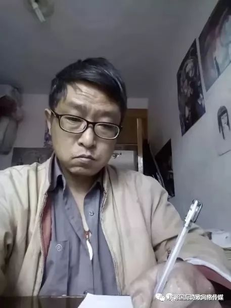 《为你》作者:青山不改【主播:长弓雅士】【桃源国际诗歌集团】用声音传递温暖以诵读致敬人生♬（图9）