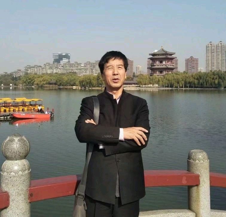 【新山东文学社】《故乡的云》作者/边风 主播/雨花石（图7）