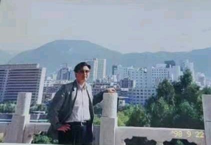 沉痛悼念万帮炎先生天门头条(图10)