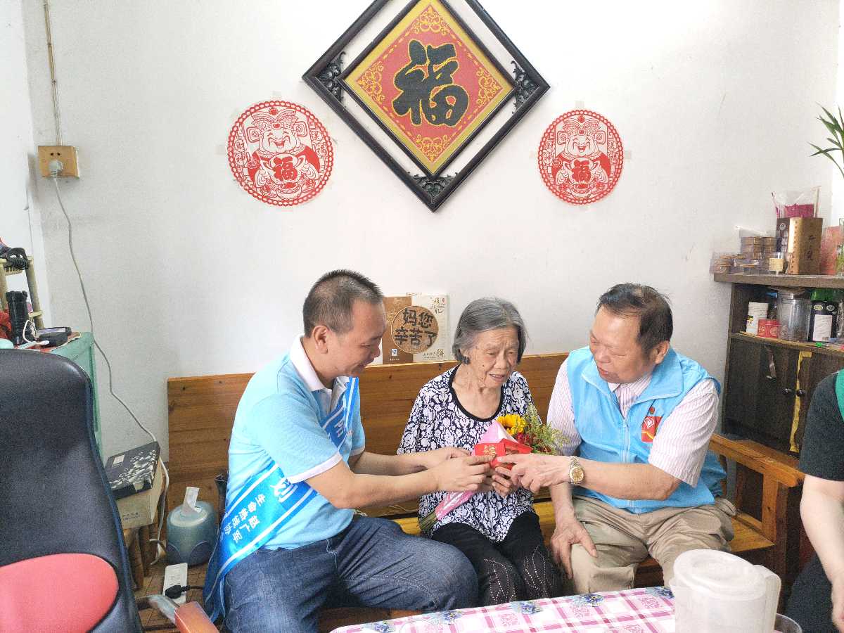 志愿展风彩 关爱老年人(图7)