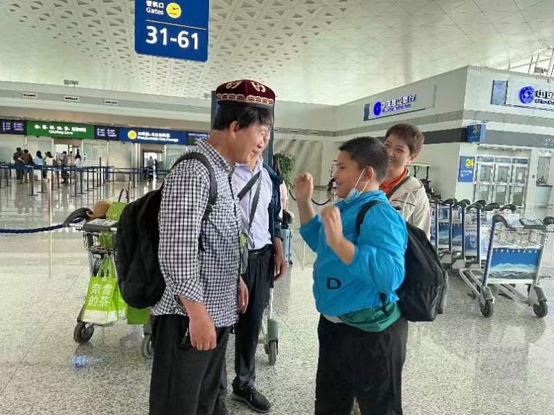 抚仙湖之歌，作者：周智敏