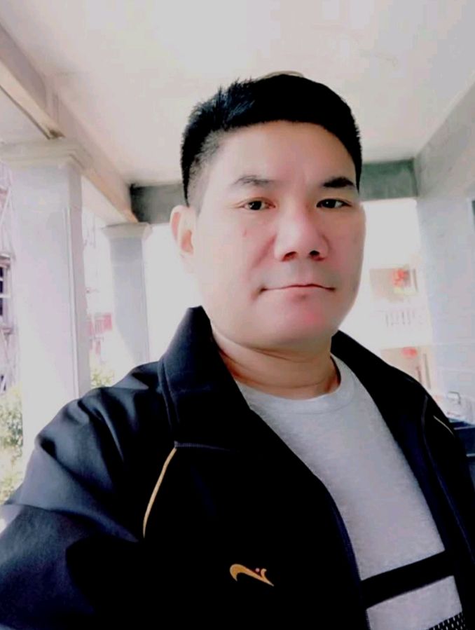 首屆茅盾文學詩歌獎 百強詩人 許清白老师诗歌专辑——【华夏诗韵】征稿——都市头条(图5)