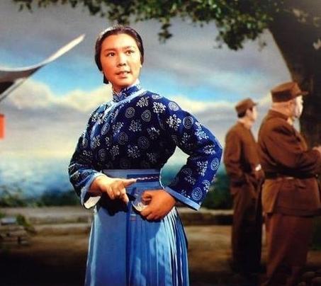 【明月吟秋作品专栏】七律·观京剧《沙家浜》智斗康宗生(图5)