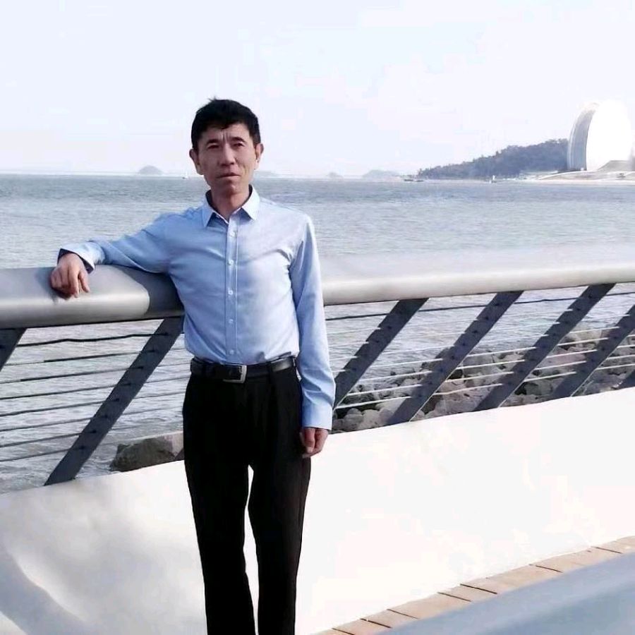 庆八一（图3）
