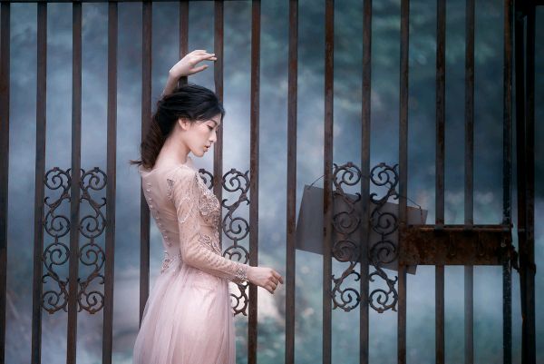 《情网》作者:彼岸花开【主播:玲子】【桃源国际诗歌】用声音传递温暖以诵读致敬人生♬（图7）