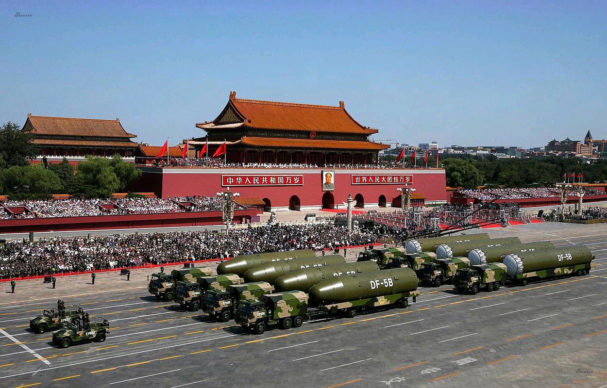七绝·神州雄师 作者：南疆一 京津沪头条（图4）
