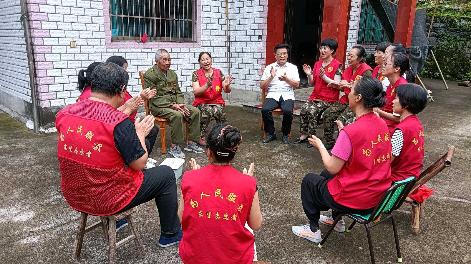 “八一”建军节 志愿来献礼（图4）