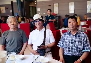 【八一特刊】路建荣：热烈祝贺原工兵十四团甘肃战友会庆祝建军96周年战友联谊会圆满成功*北京头条•西安头条•都市头条！（图20）