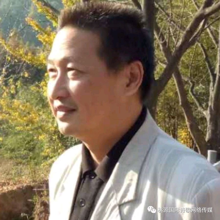 《七月流火》作者:秋天的芦苇荡【主播（小屋】【桃源国际诗歌集团】用声音传递温暖以诵读致敬人生♬（图10）