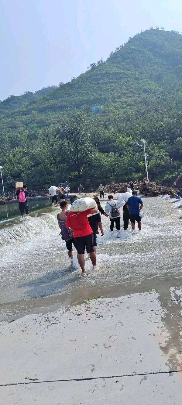 洪水无情人有情~文║刘凤仙(图12)