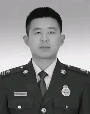 请欣赏海纳百川 岁月静好两位主播为您分享王楼老师的作品《山东汶上的骄傲，消防员的榜样——冯振》编辑//海纳百川【第6185期】（图6）