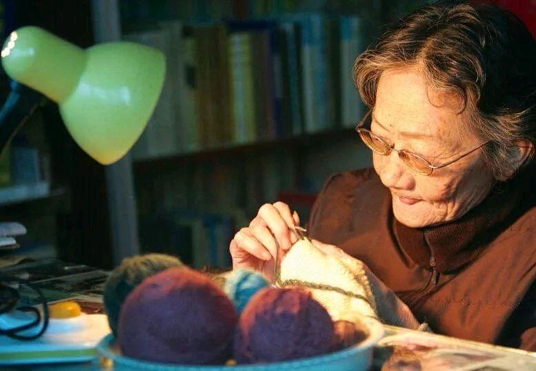 恬淡静雅朗诵【母亲的牵挂】作者/刘志民（图4）
