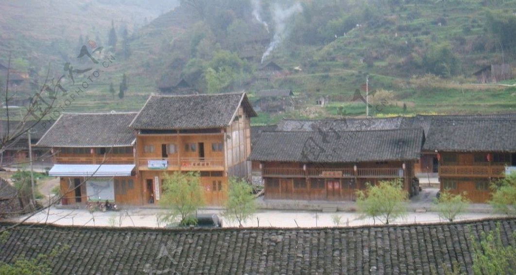 请欣赏四位金牌主播倾情演绎吕亚军老师的作品《七律诗十首》编辑//海纳百川【第6194期】（图11）