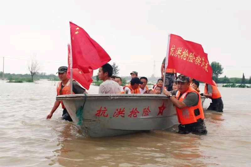 弘华朗诵【赞抗洪子弟兵】作者/王胜利（图8）