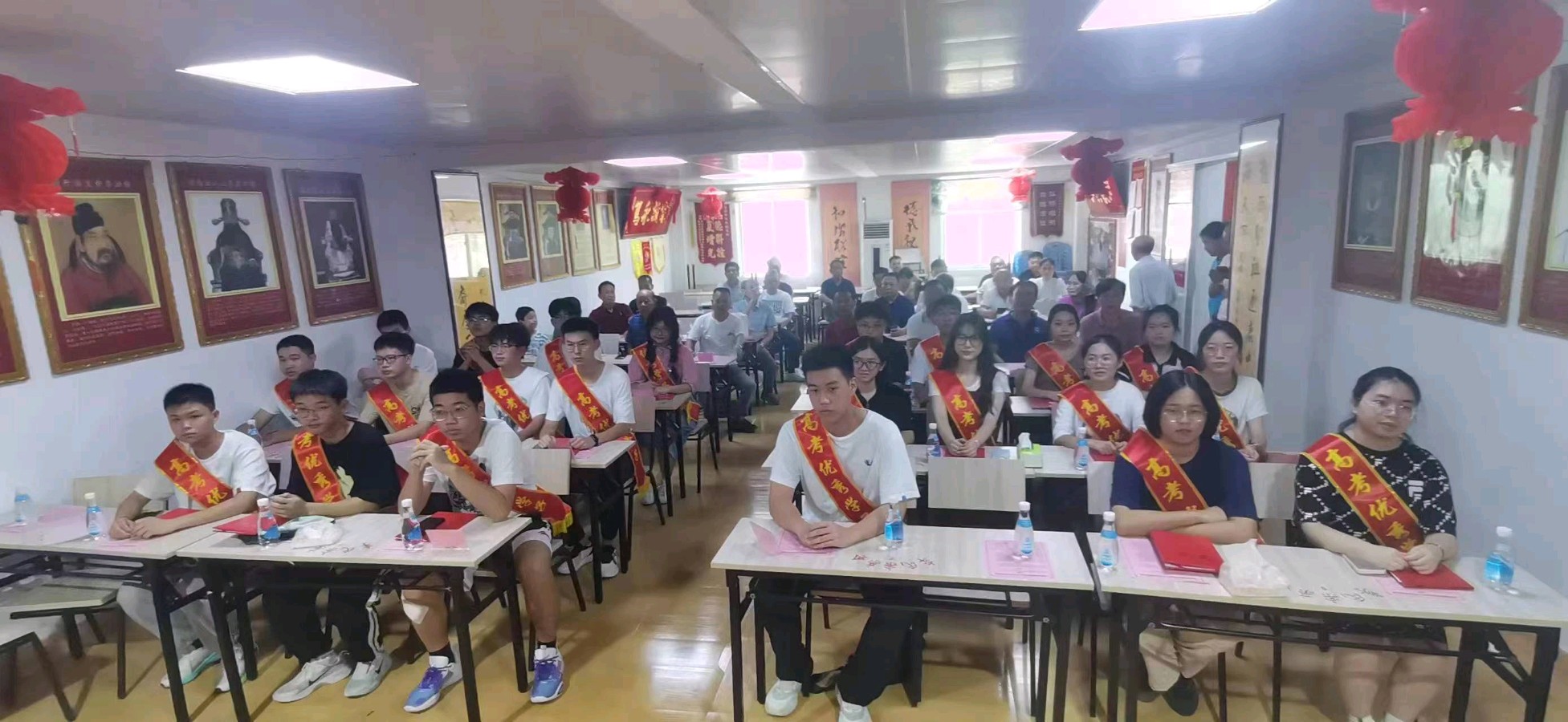 七律-李氏奖学感赋～诗║雅轩琴韵（图20）