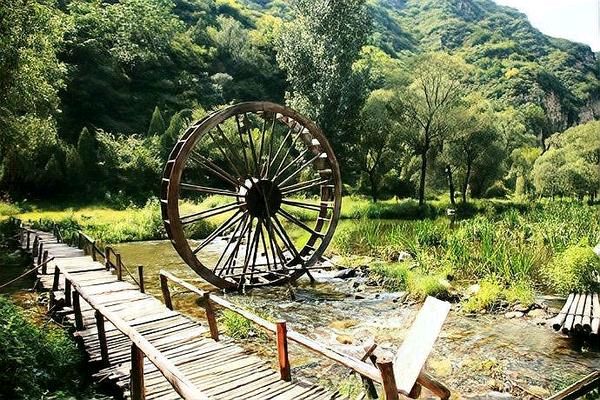 《草屋春秋》作者:李夫晨【主播:兴安杜鹃】【中国现代诗歌文化传媒】现代♬ 馨声（图6）