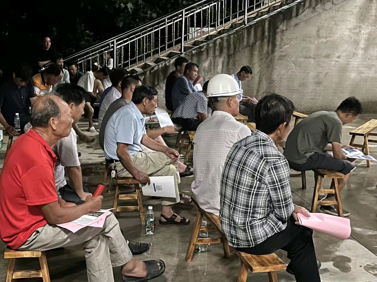 湖北武穴市田家镇执法分局“垸子夜话”政策宣讲暖民心（图5）