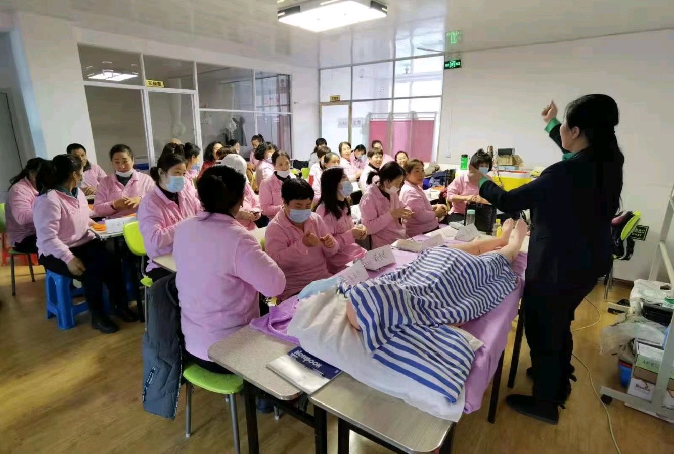 公主岭市：强化巾帼家政培训 助力妇女创业就业（图4）