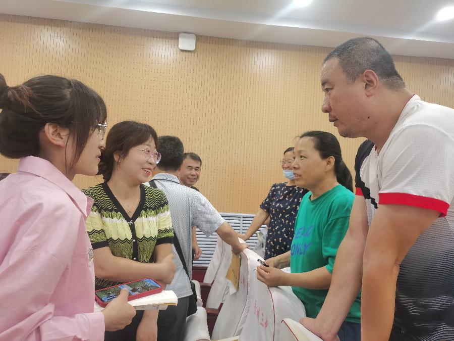 从个体出发新教育·自主教育品牌建设启动会在晋城三中隆重举行(图5)