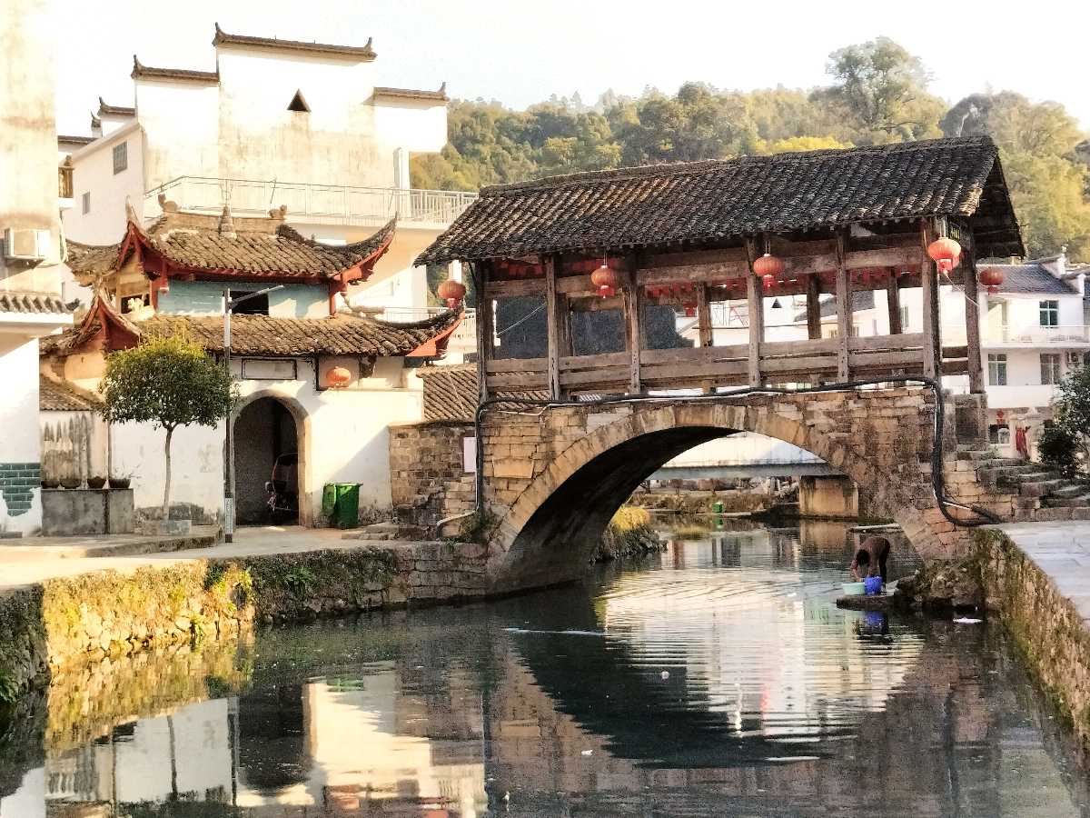 《九江文学社：有声文学平台》《七月的思念》作者/洪新爱 精英主播/凤凰之歌（图2）