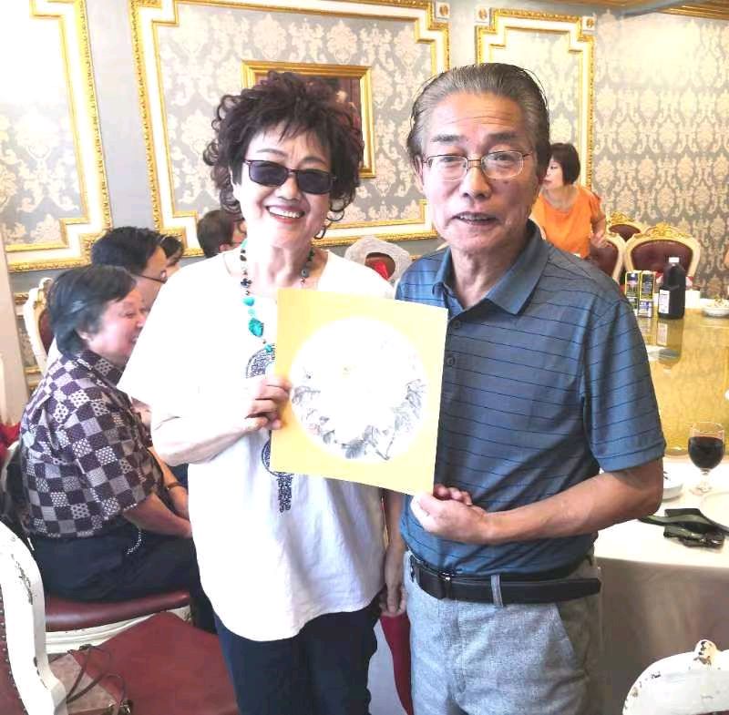 【西部风微刊】特稿:著名旅日画家钱根成作品研讨会在沪举办,报界大佬袁德礼名嘴杨家俩人主持(图5)