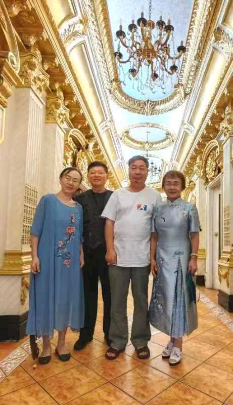 【西部风微刊】特稿:著名旅日画家钱根成作品研讨会在沪举办,报界大佬袁德礼名嘴杨家俩人主持(图15)