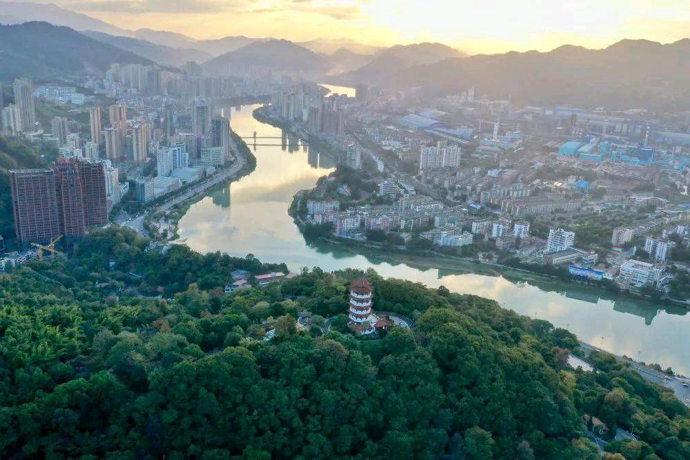 燕城诗歌合辑 京津沪头条（图3）