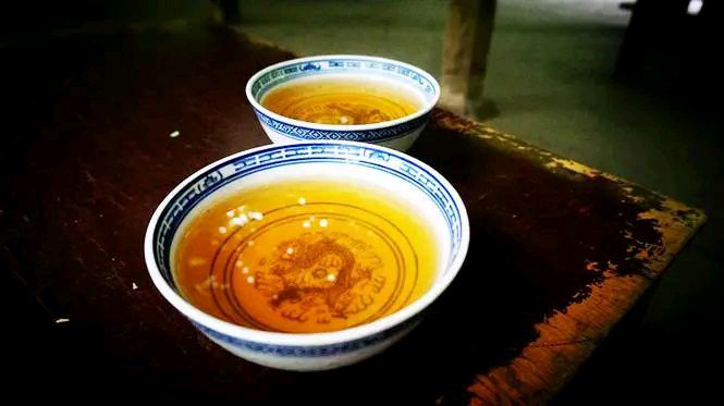 刘林丽诗歌作品218期《北京大碗茶》主播 友友 编辑制作刘林丽(图5)
