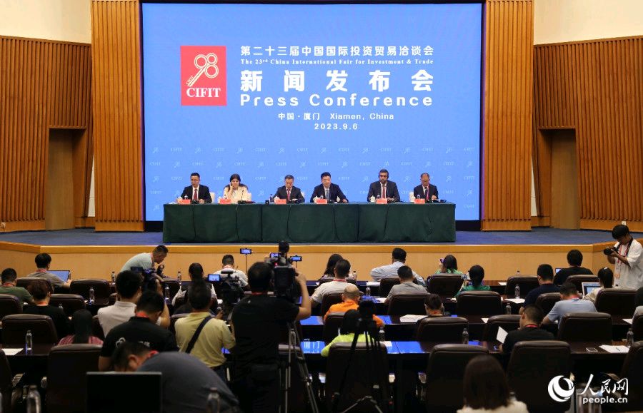 102个国家及地区1000多个团组、5.8万余名境内外客商相约第二十三届投洽会