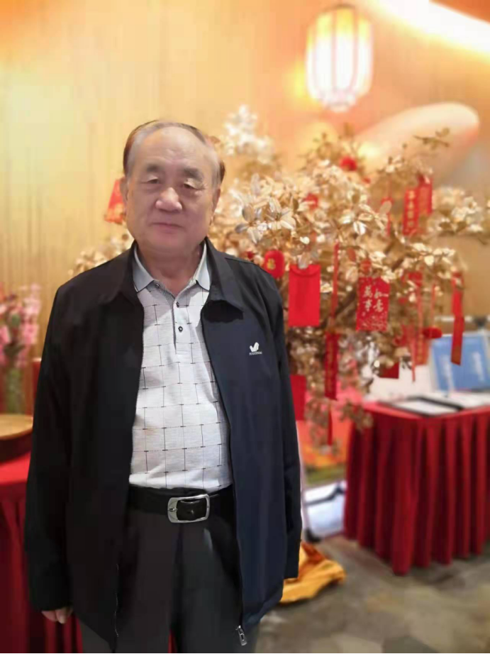 【人民文艺】红烛之歌‖祁念曾