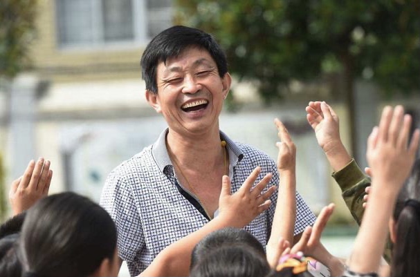 【新诗大观】文明启迪者（诗三首）||文/小节