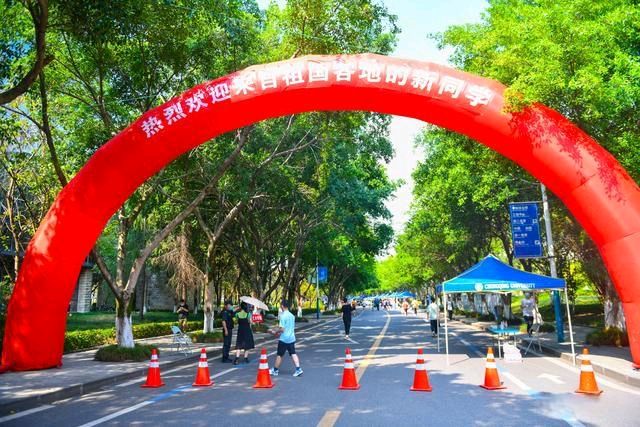 经典诗文 ‖【报道日】作者/王大声 合诵/杨健 张志平 朗诵/铃铛 李桂芬（图8）