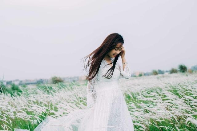 【新诗大观】如果有来生,我还做你的妻子||文/村里女人(图3)