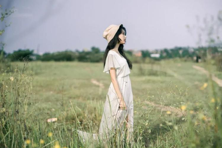 【新诗大观】如果有来生,我还做你的妻子||文/村里女人(图2)