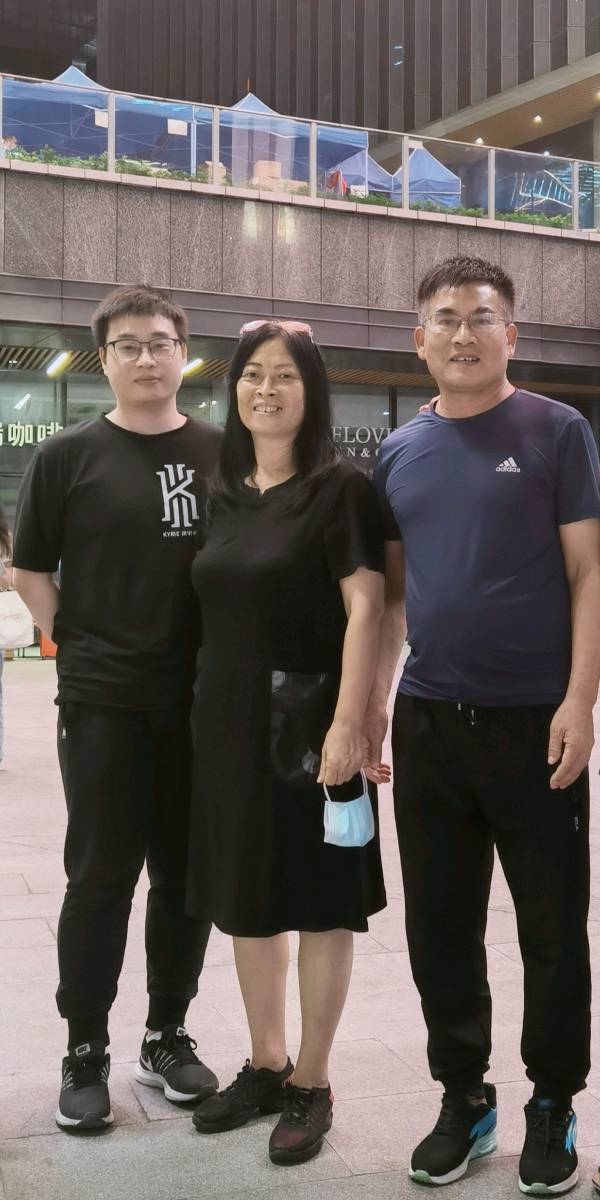 【我和老婆的渊“缘”】 文/谭兴才(湖南)(图2)