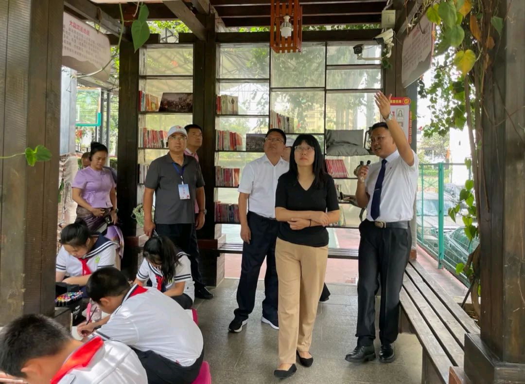 云南省民委调研组一行到我校参观调研(图4)