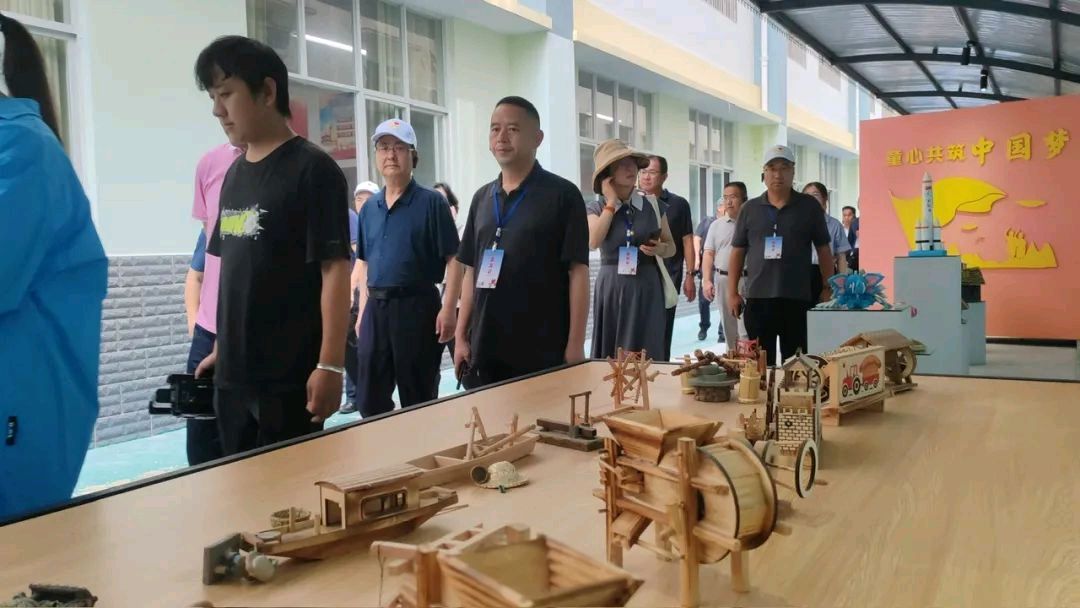 云南省民委调研组一行到我校参观调研(图5)