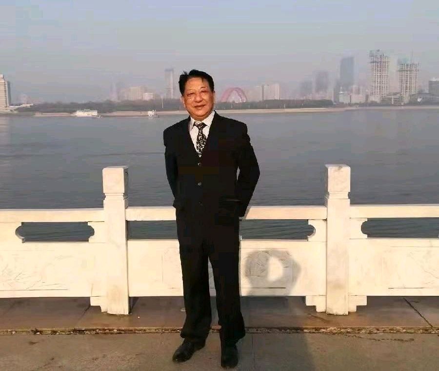 《秋》结束篇∥何霖生七绝12章暨刘耀华书法5幅唯美佳作欣赏∥中国桂林都市漓江诗书画社（第101期）（图9）