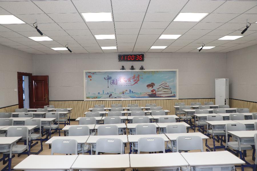 精品录播室 精品录播室