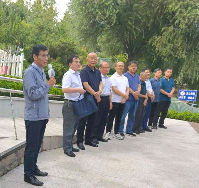 七律·祝贺文刻落成//李勤锋（图4）