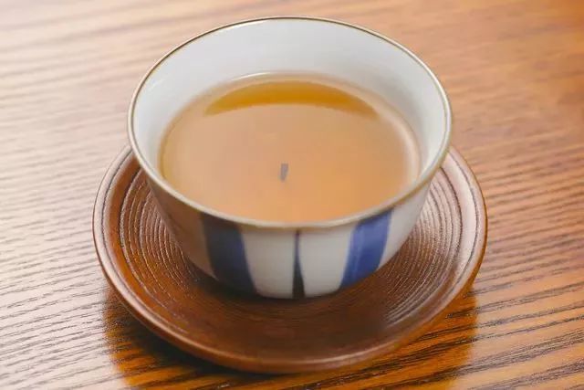 《清茶一盏,爱在深秋》作者/天河 主播/阿伞 主编/胡琴(图6)