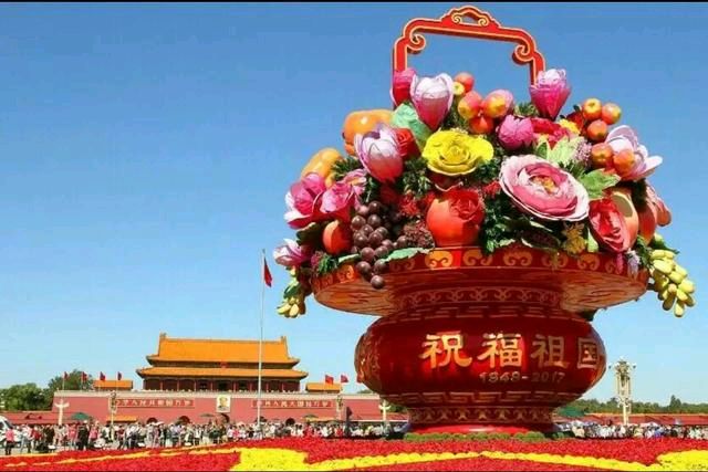 【歌唱祖国暨中秋月圆专辑】【中国长江文学社】《月圆中华》作者 东方//主播.编辑 岁月静好 第6526期（图12）