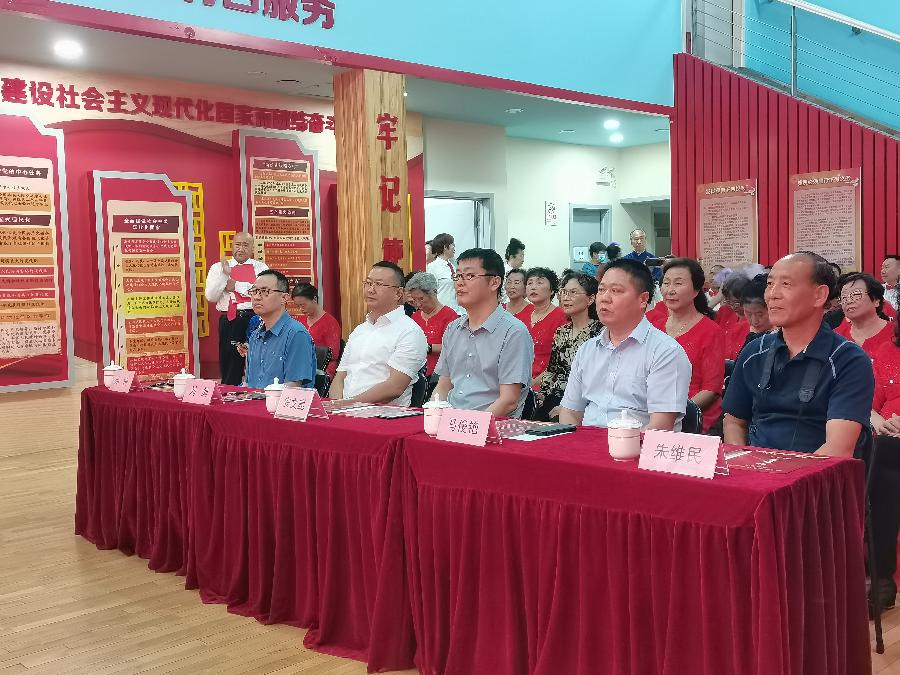 李敬党《居民大舞台 中仓绽风采 》编辑诵读:开心快乐【运河之春】(第091期)（图4）