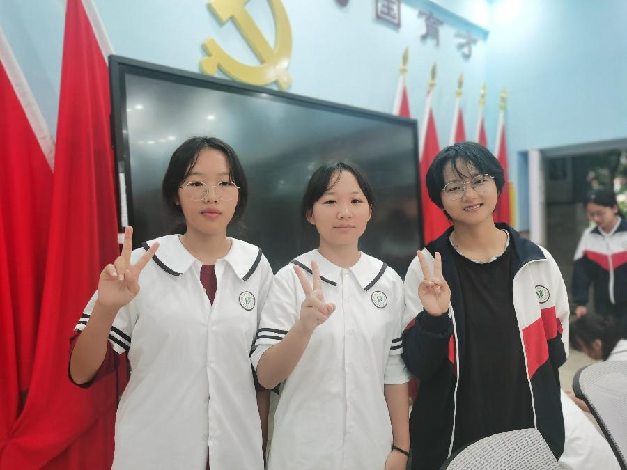 勐腊一中高快作文之星(2)许秀芬:誓为教育沃新花(图3)