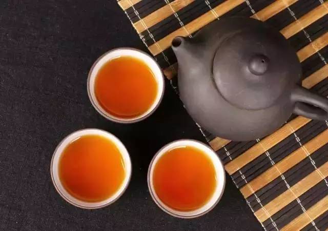 学会喝普洱茶,胜过你吃药!(图2)