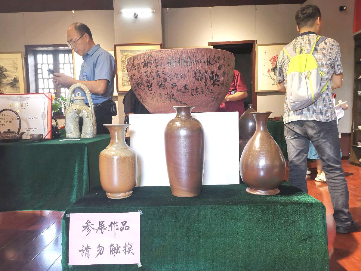 桂林市文促会隆重举办陶艺设计大赛喜迎中秋.国庆佳节∥中国桂林都市漓江诗书画社微刊总(第105期)(图36)