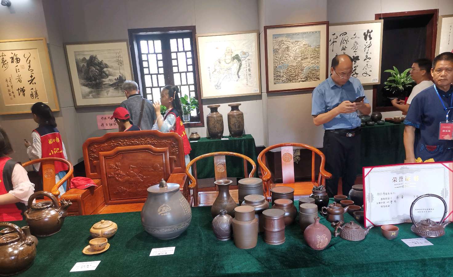 桂林市文促会隆重举办陶艺设计大赛喜迎中秋.国庆佳节∥中国桂林都市漓江诗书画社微刊总(第105期)(图38)